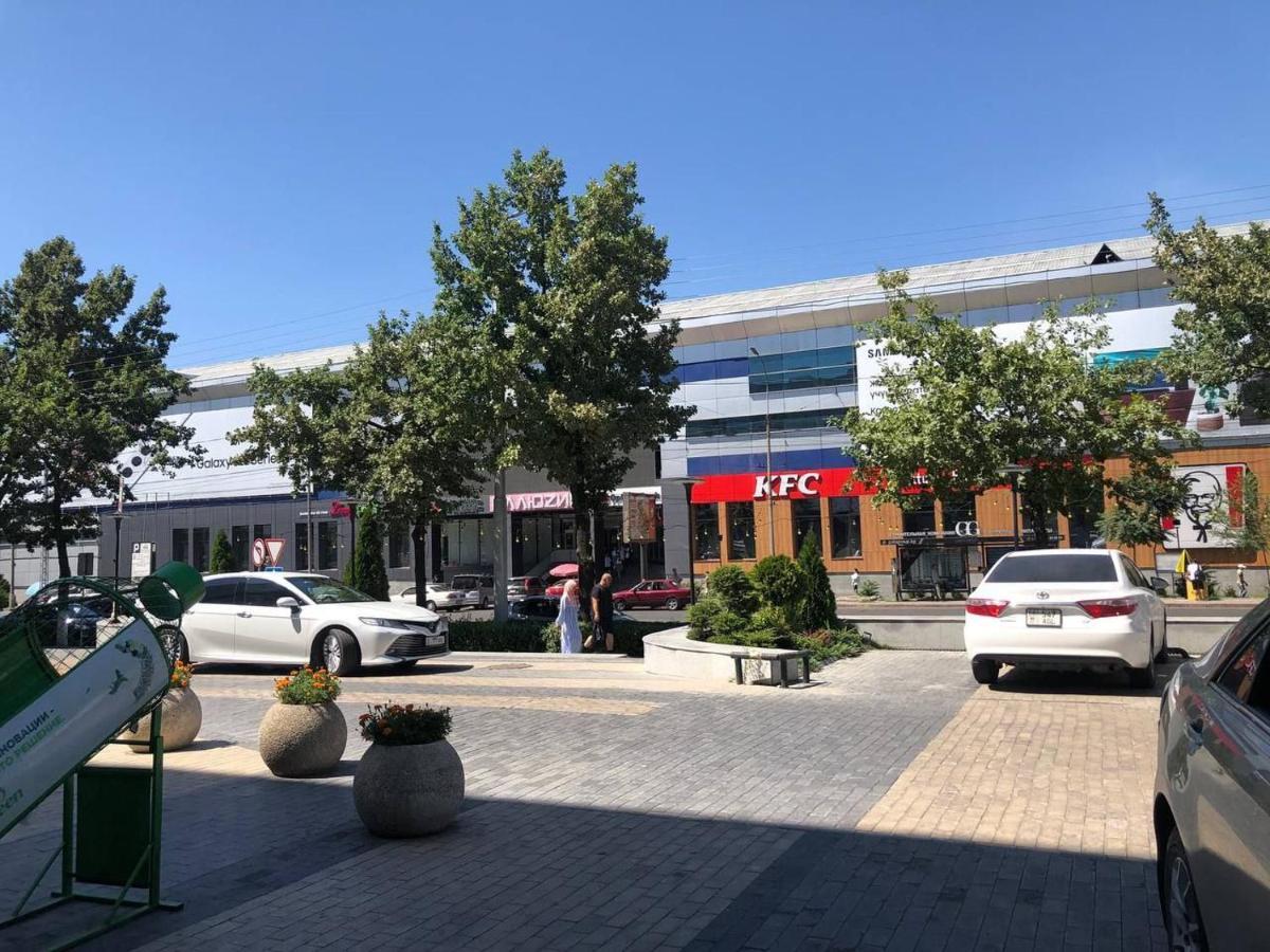 Downtown Homestay Biszkek Zewnętrze zdjęcie