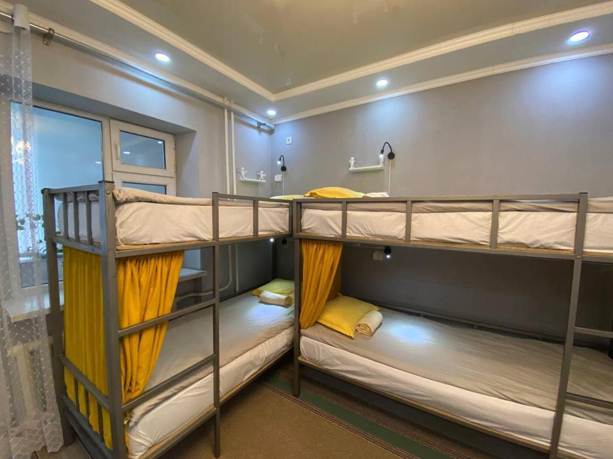 Downtown Homestay Biszkek Zewnętrze zdjęcie